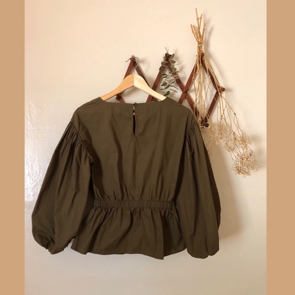 ❀Banana Republic Green Puff Sleeve Blouse XS - Picture 6 of 6
